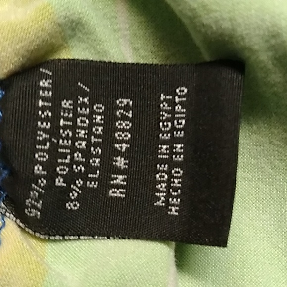 2 Rouge Collection bright tops - Picture 6 of 13